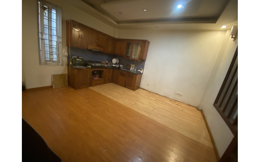 Cho thuê nhà ngõ ô tô tránh Vũ Ngọc Phan - KINH DOANH SPA, SALON, KD ONLINE